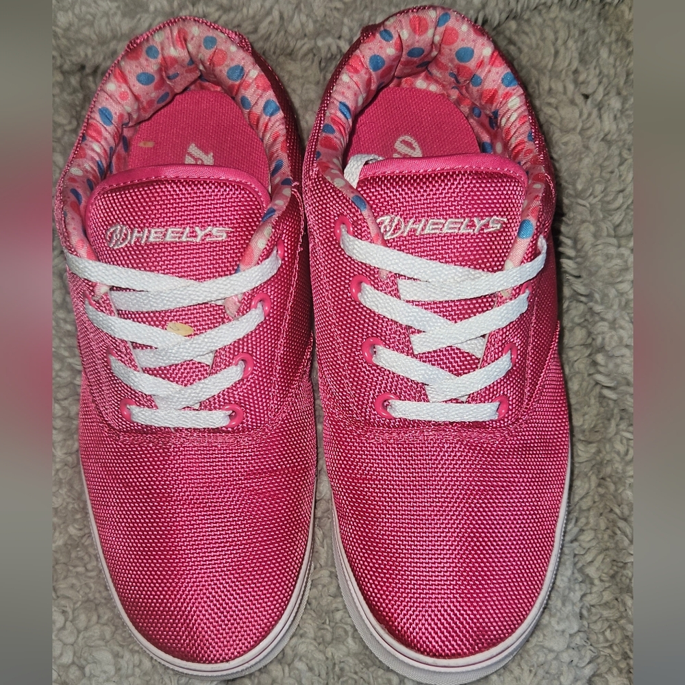 NWOT HEELYS Launch Hot Pink 770699 Skate Shoes Sneakers Wheels size 5.5